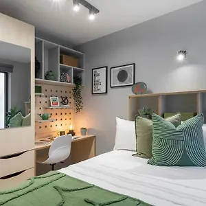 https://premium-studios-and-ensuites-with-shared-kitchen-at.belfasthotelsireland.com